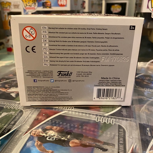 Kyrie Irving funko pop - Picture 4 of 4